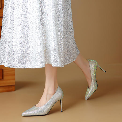 【预售5天】时尚优雅晚宴风，新风格细高跟烫钻单鞋HY&M871-1 商品图4