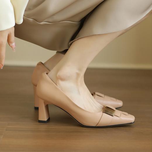 阿么手工女鞋法式编织浅口单鞋女2025新款金属扣真皮高跟鞋6.5CM 商品图1