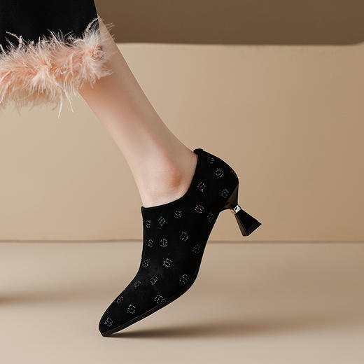 【预售5天】春季新款，磨砂小皮鞋爆款水钻尖头女鞋网红爆款磨砂黑色鞋子HYT&A7297 商品图8