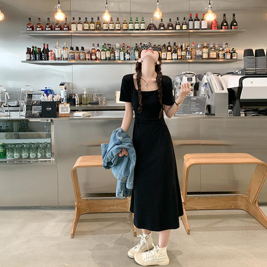 <曾小咸推荐>【优雅黑天鹅】长短款短袖连衣裙 【预售 预计3-15天】 商品图2