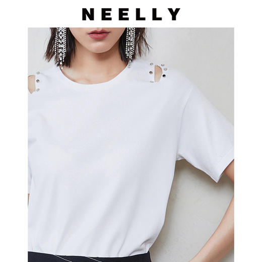 NEELLY纳俪商场同款极简风肩膀镂空铆钉套头短袖小众设计感针织衫N23044A04582 商品图1