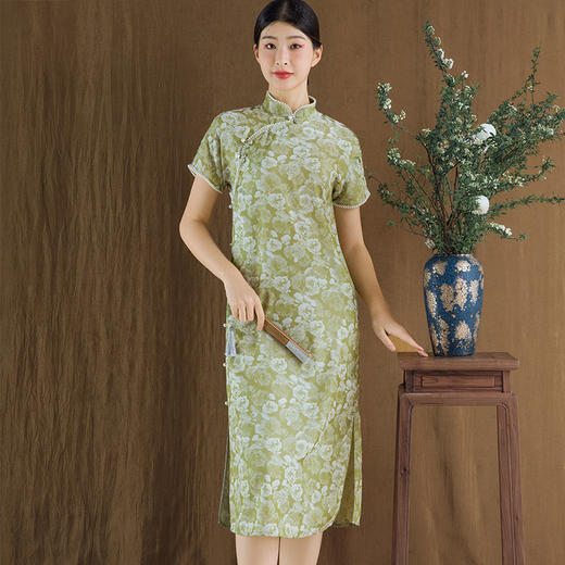 F220324珍珠边旗袍 商品图3