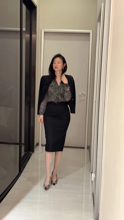 “黑兰”套裙 颈袖添香季时尚职业修身OL气质显瘦包臀羊毛女士套裙J9303994A 商品图5