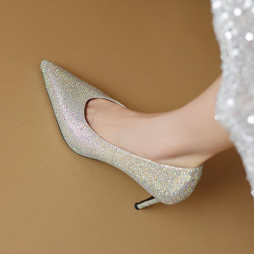 【预售5天】时尚优雅晚宴风，新风格细高跟烫钻单鞋HY&M871-1 商品图2