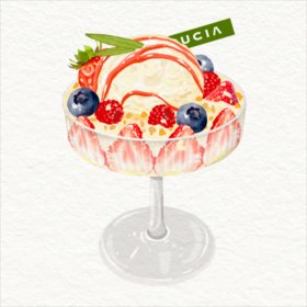 草莓冰激凌芭菲