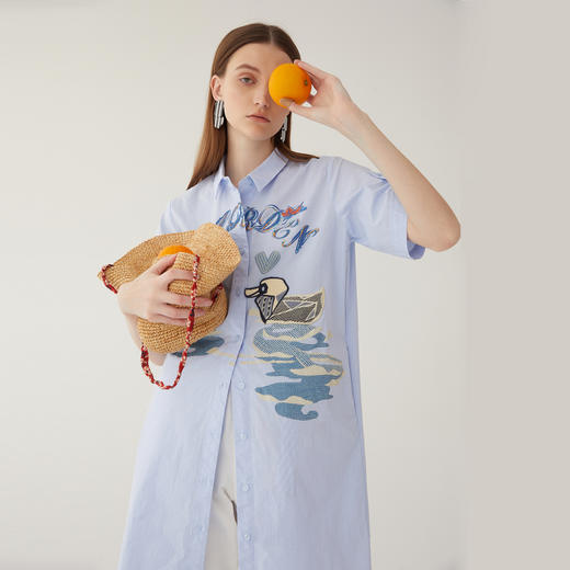 谜底宽松H型衬衫式连衣裙女2024夏季新款印花刺绣中长裙246ML7035 商品图0