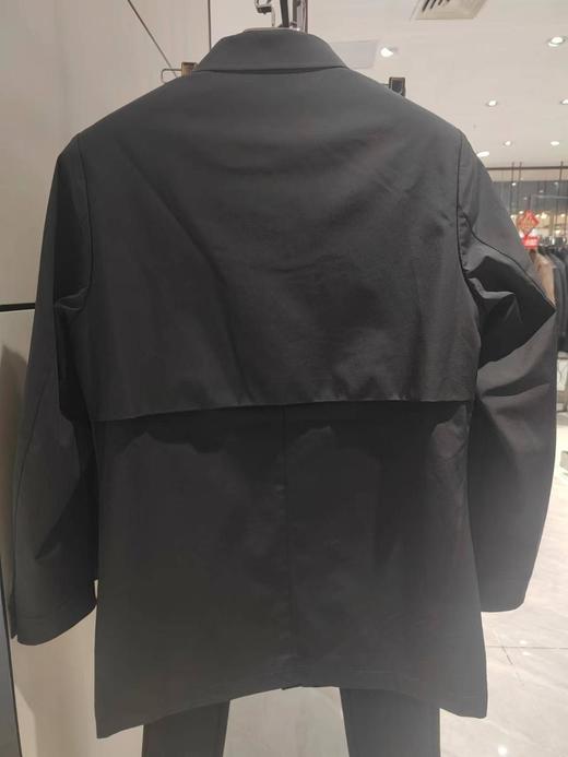 4楼杰泰JAYTEX服饰风衣 商品图1