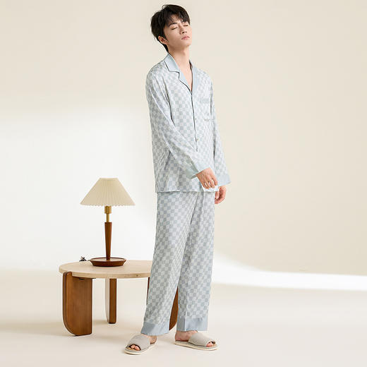 康妮雅男式长袖长裤开襟套装 商品图0