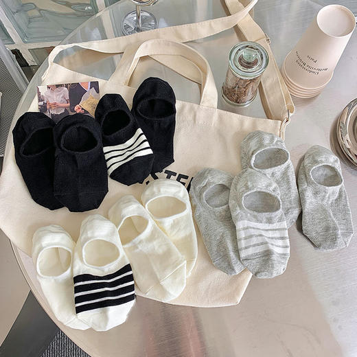 夏季薄款【5双装 黑白隐形袜子女 船袜硅胶防滑袜】纯色休闲浅口短袜子 商品图0