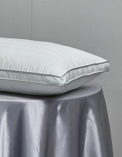 【6F】富安娜维莎3M新雪丽酒店枕，74*48，白，980/只，399/只 商品图1