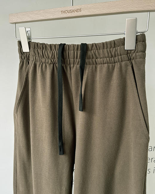 现货 THS 3.2-限时 艾克妮家 显腿长 简约直筒裤 纯棉磨毛休闲裤 2色 BJ3112 商品图8