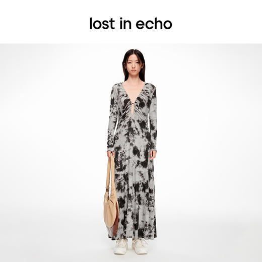 lost in echo2024春季新款设计师品牌连帽修身镂空褶皱长款连衣裙 商品图2