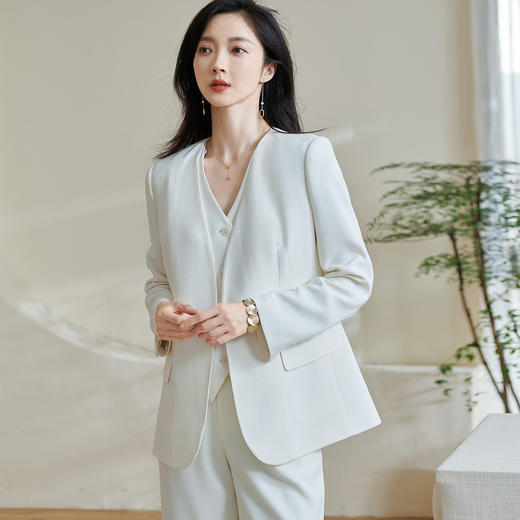 【醋纤外套】2026春季新款洋气时髦通勤百搭无扣长袖外套女 商品图1