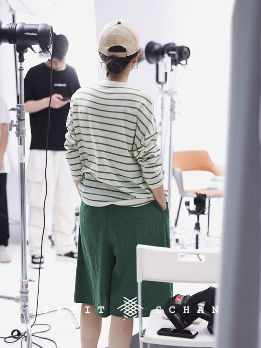 PETIT SCHAN小闪  CLO#307 Willows Bank 杨柳堤岸 日本进口强捻棉混纺杨柳褶皱休闲阔腿五分短裤 商品图2