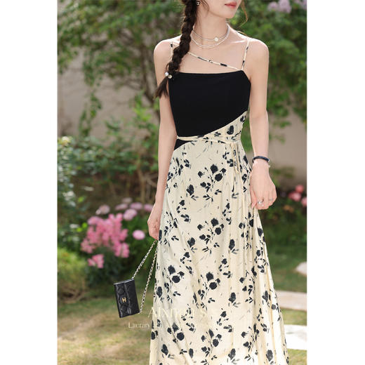 鹿向南《山涧鹿鸣》初春气质修身搭配罩衫L33867 商品图1