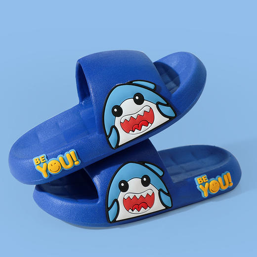 【萌趣可爱，专为宝宝打造的一字拖！】儿童拖鞋软底防滑宝宝男童女童，轻便可爱卡通外穿舒适踩屎感一字拖，柔软的舒适鞋床，让宝宝抬脚不费力！ 商品图9