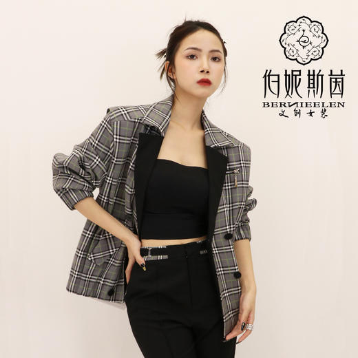 月魄色外套上衣HJ1A23 商品图0