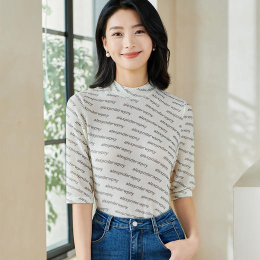 剩S 【字母印花T恤】2026春季新款时尚气质圆领百搭上衣 商品图0