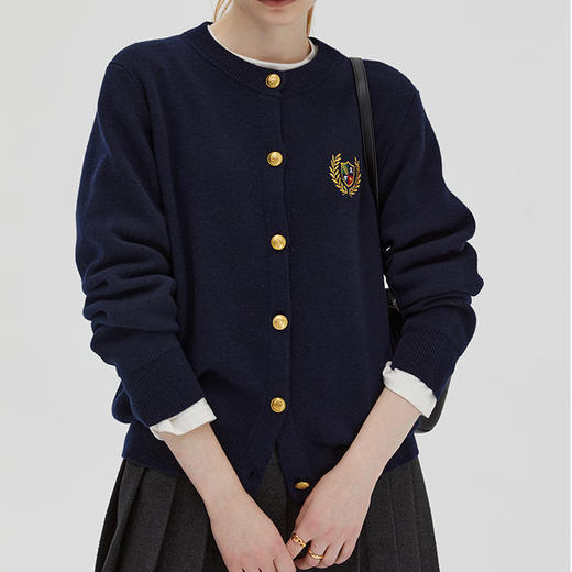 「法式软糯感！两色可选」刺绣针织开衫女2024年春季复古外搭学院风毛衣外套上衣 商品图3