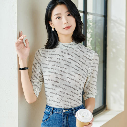 剩S 【字母印花T恤】2026春季新款时尚气质圆领百搭上衣 商品图4