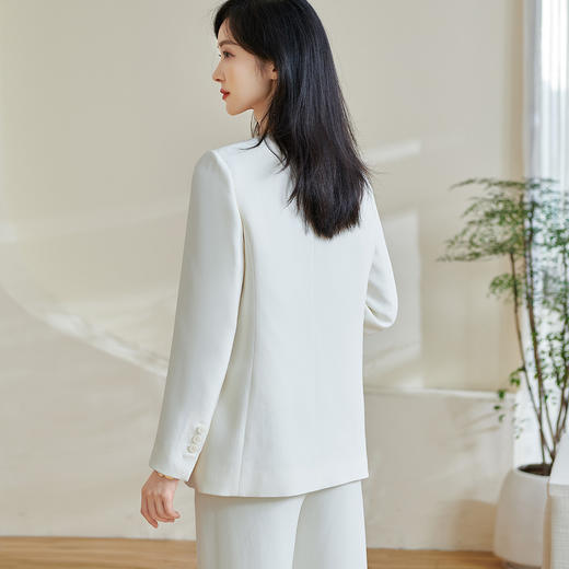 【醋纤外套】2026春季新款洋气时髦通勤百搭无扣长袖外套女 商品图6