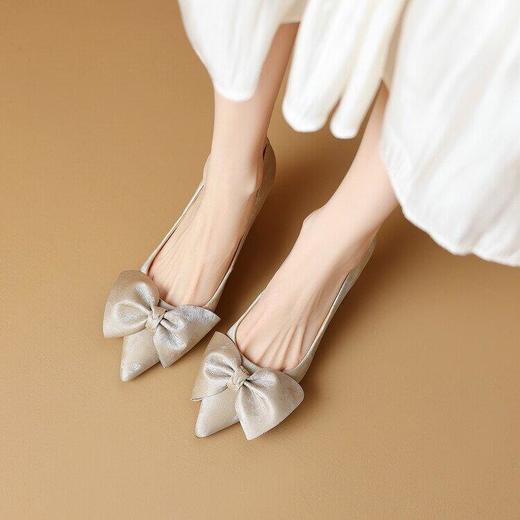 DB&M-5822新款韩版时尚尖头细跟蝴蝶结单鞋高跟女鞋 商品图4
