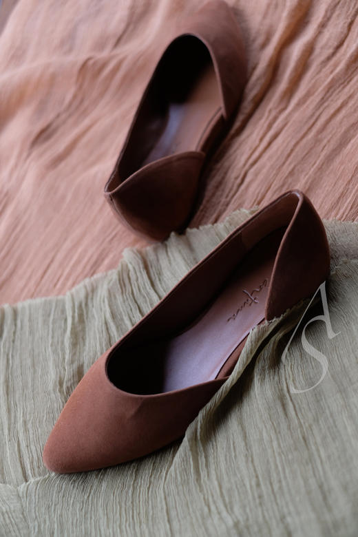 Cortana  驼棕色circe小牛皮芭蕾舞鞋 商品图2