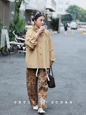 PETIT SCHAN小闪 CLO#349 take a sip 花间一壶酒 原创酒瓶手绘印花汉麻棉经典镰刀裤