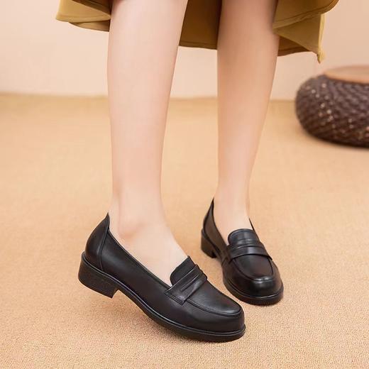 【实付满399送保温杯】【圆头小皮鞋】女2024新款黑色头层牛皮基础款套脚乐福鞋 商品图4