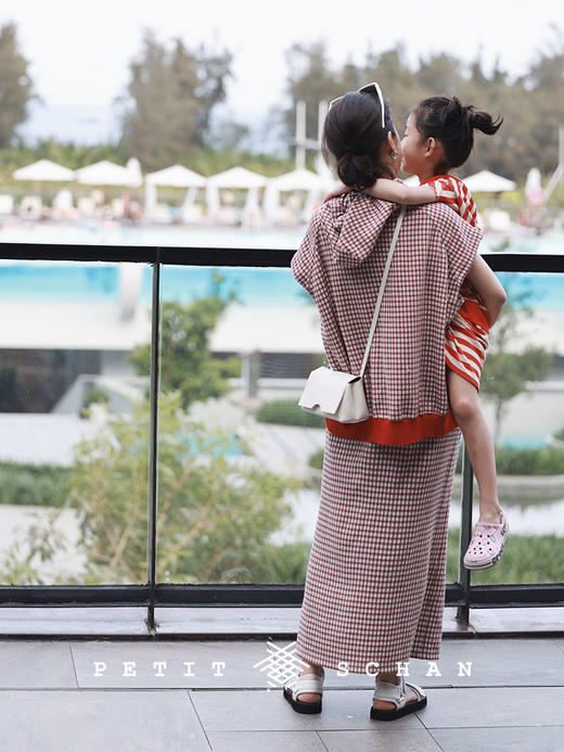 PETIT SCHAN小闪  CLO#252  Daybreak 破晓 日本进口棉纱秋冬新款卫衣式无袖连帽上衣 商品图1