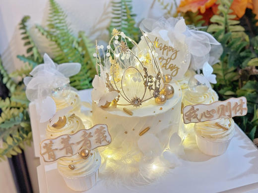 女神系列主蛋糕+杯子蛋糕，请提前2天以上预定，联系客服备注文字 商品图2