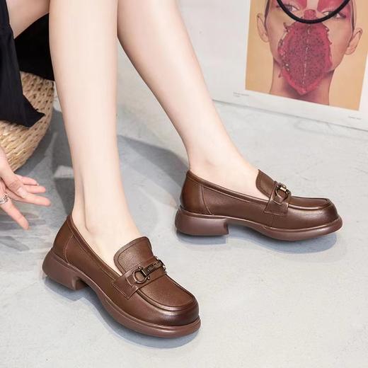 【实付满399送保温杯】【软底浅口乐福鞋】复古休闲女款皮鞋 通勤办公单鞋 商品图4