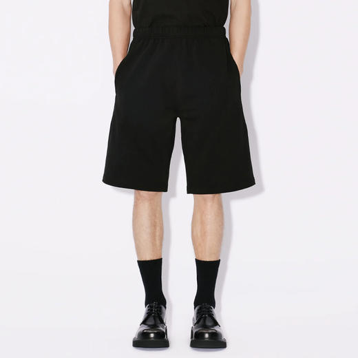 KENZO 高田贤三 男士棉质小海棠花徽章刺绣休闲短裤 黑色 FC65 PA794 4MF 99J 商品图1