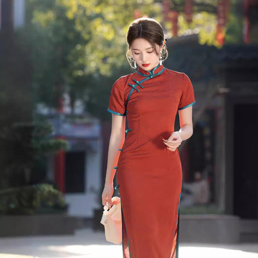 气质优雅，春季新款日常可穿酒红色提花复古风短袖旗袍YG-2375 商品图2