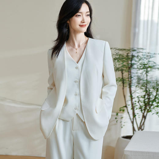 【醋纤外套】2026春季新款洋气时髦通勤百搭无扣长袖外套女 商品图4