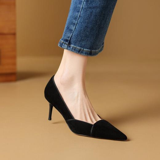 【预售5天】春季新款，拼接酒红色浅口单鞋女法式尖头细跟百搭气质高跟鞋DB&M5850 商品图2