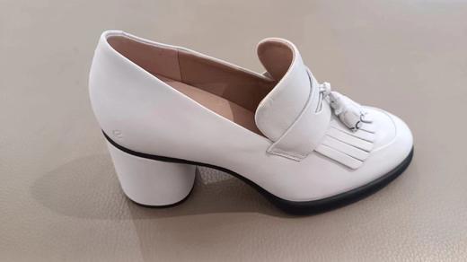 ECCO雕塑奢华55系列    经典流苏乐福鞋 商品图0