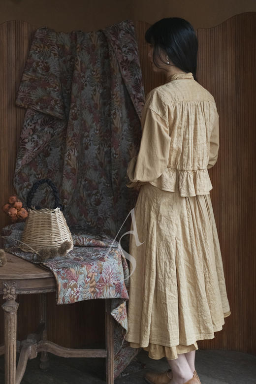 Renlisu  麦色草木染荷叶边打褶半裙 商品图5