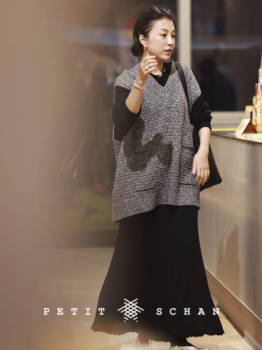 PETIT SCHAN小闪 CLO#229 Rocking Romance 摇逸的浪漫 小蝙蝠袖毛织套头衫 商品图3