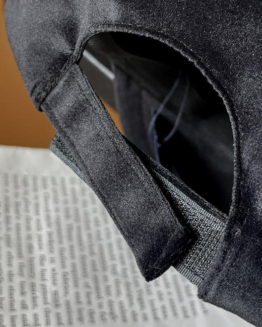 THS 3.2-无 P家 情侣款 氛围感鸭舌帽 情侣款丝绒棒球帽  CN165 商品图7