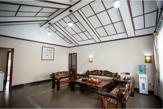 【错峰出游】别墅三房一厅 商品图2