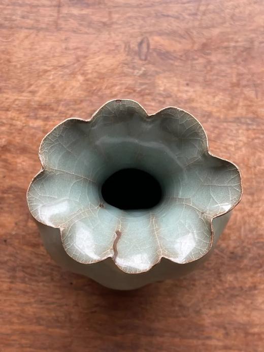 郊坛下官窑瓜棱花口扁瓶，顺丰包邮 商品图5