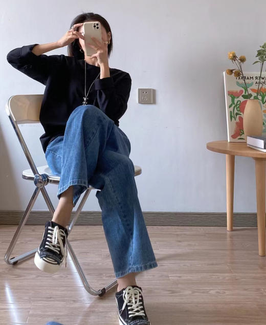 老米优品/JI简系列❤黑白2色~~ 随性松弛感《基础款口袋设计宽松长袖T》纯色圆领叠搭单穿绝绝子！ 商品图3