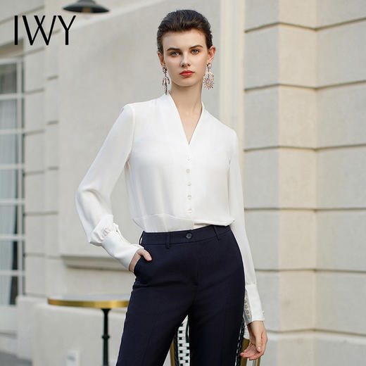 IWY/气质通勤百搭衬衫女春秋款雪纺长袖西装打底衬衣通勤教资面B506 商品图1
