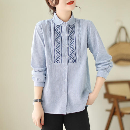 雀说民族风刺绣设计感小众纽扣显瘦条纹衬衫女长袖AL3073 商品图0