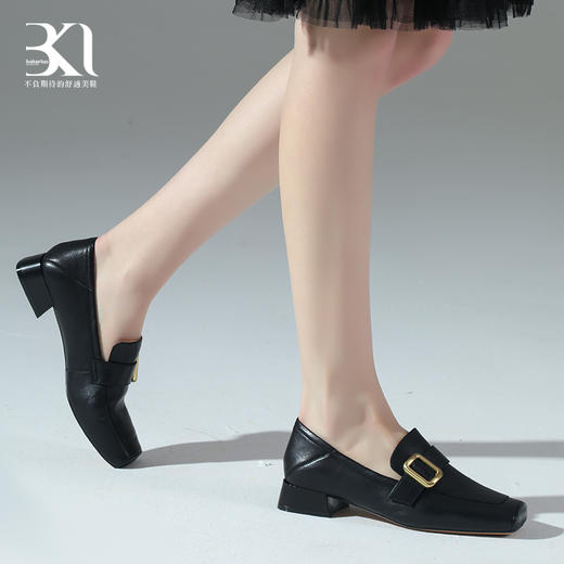 BAKERLOO羊皮方头侧方扣乐福中跟女鞋 商品图1