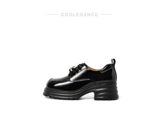 BELLE百丽2024春系带超轻厚底黑色亮漆牛皮水钻蝴蝶乐福女鞋 商品图4