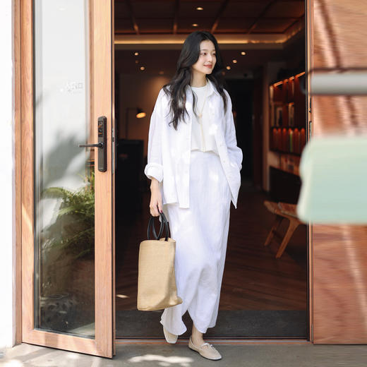 绽放146-147朵/2024春季高级感宽松文艺显瘦棉麻衬衫亚麻半裙套装 商品图0