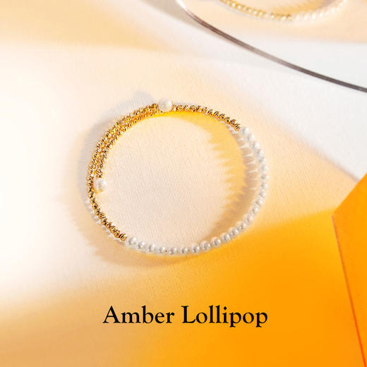 【惊喜饰品丨Amber Lollipop 手链合集】安铂洛利手链合集   匠心工艺打造，边缘优美线条贯穿于整个系列可单独佩戴、添加吊坠或叠加其他手链以实现真正的多彩搭配 商品图3