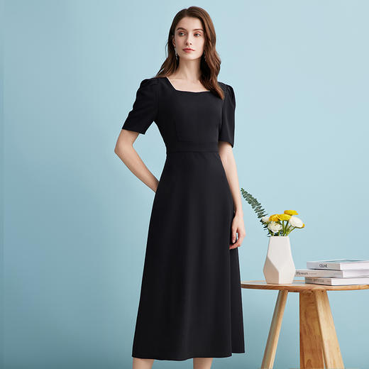 EITIE爱特爱气质方领蝴蝶结镂空收腰显瘦长裙连衣裙夏季新款B2407346 商品图3